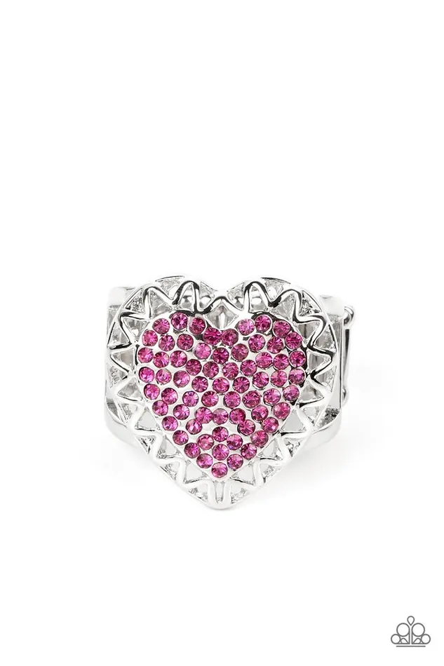 Paparazzi Jewelry Paparazzi Ring Romantic Escape Pink Rings