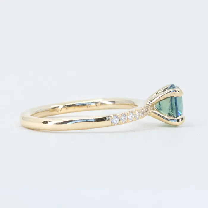 132ct Nigerian Sapphire Solitaire Ring with Diamonds in 14k Yellow Gold Choice Gems Co Rings