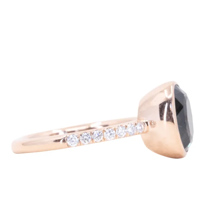 323ct Oval ColorShifting Sapphire Bezel with French Set Diamonds in 18k Rose Gold Anueva Jewelry PreStyled Sets