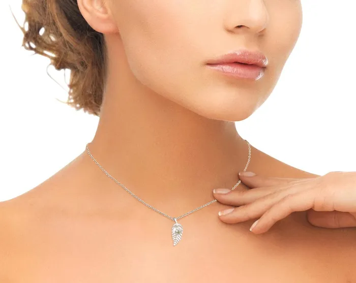 Necklaces SPT White Japanese Akoya Pearl Bahia Pendant 14K Gold