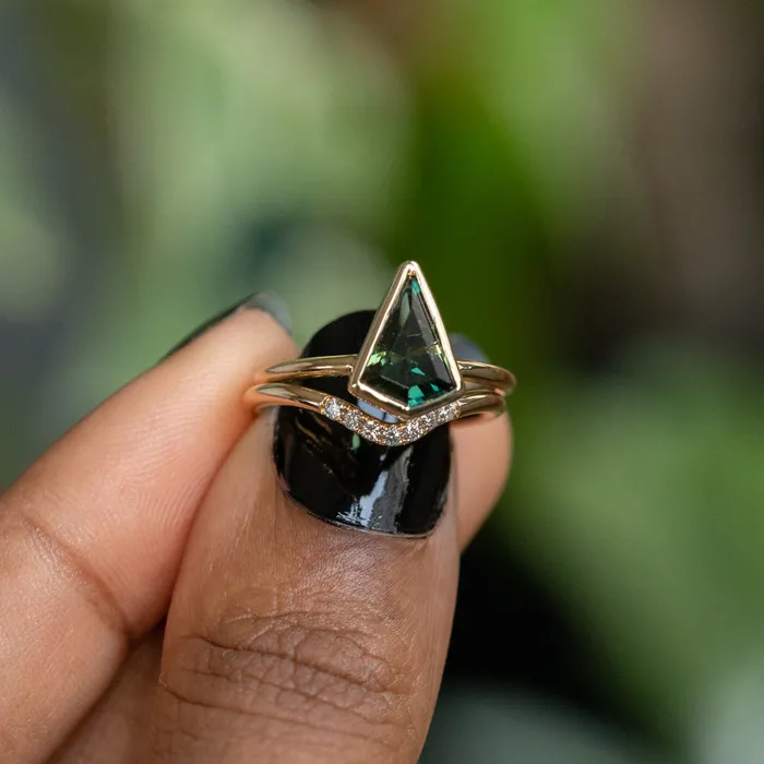 Rings 187ct Green Kite Sapphire Bezel Set Ring with Curved Diamond Band In 14k Yellow Gold Anueva Jewelry